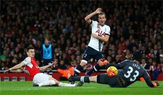 在直拍横打 在直拍横打